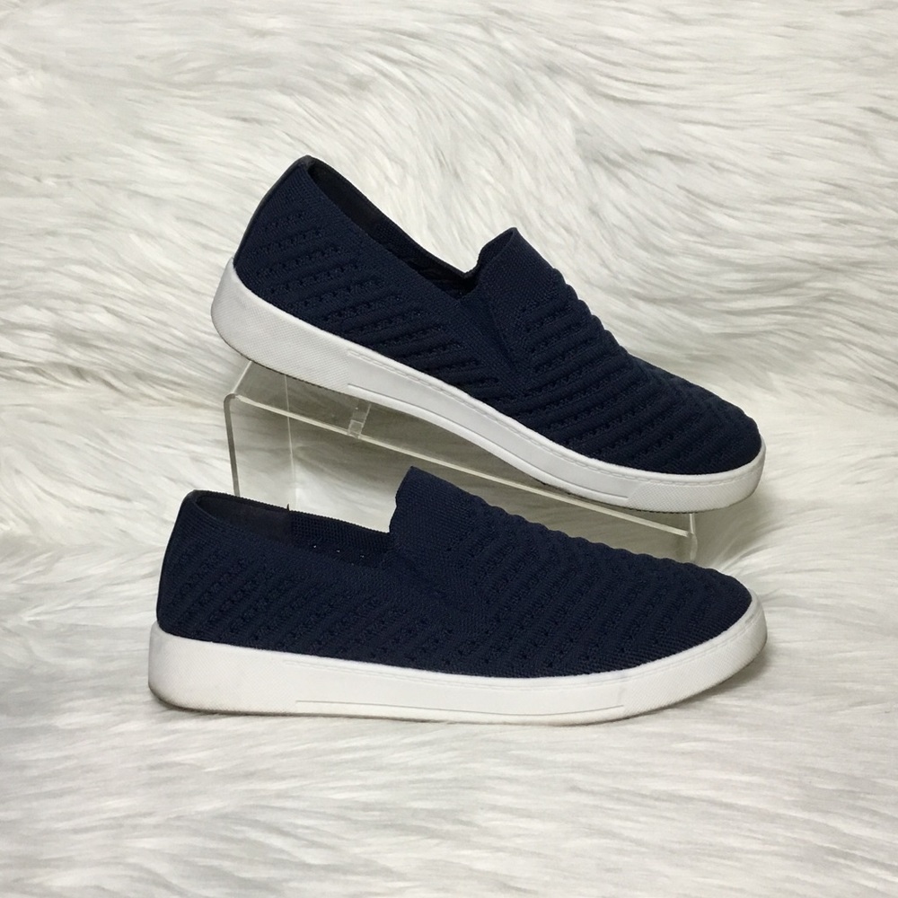 Sonoma Goods For Life Catahoula Women’s Comfort Knit Slip-On Shoes, Navy, 9.5
